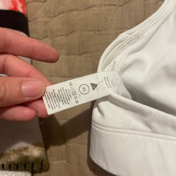 Vitality Reach Bra - Color Jasmine, Size: XS - Picture 4 of 5